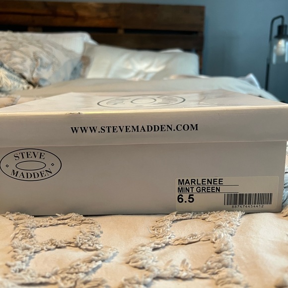 Marlene Mint Green Steve Madden Heels - Picture 3 of 5